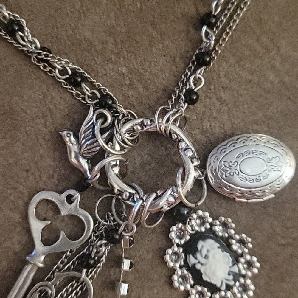 VTG Twisted Chain Cameo Locket Castlecore Chain Lavalier Necklace - Picture 7 of 9